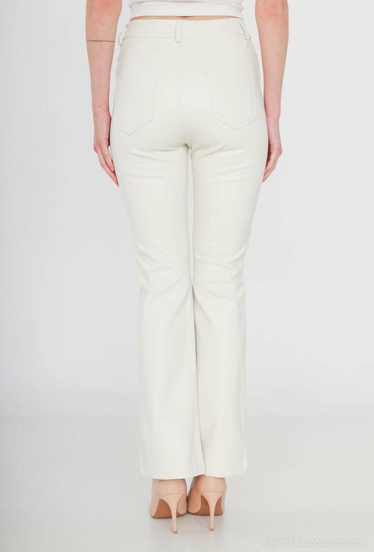Softy Paris | Dames | Coated Leren - Flared pants | Creme | 7/8 Enkellengte