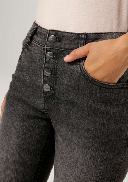 Aniston | Dames | Bootcut FLared Jeans | Black washed | Knoopsluiting
