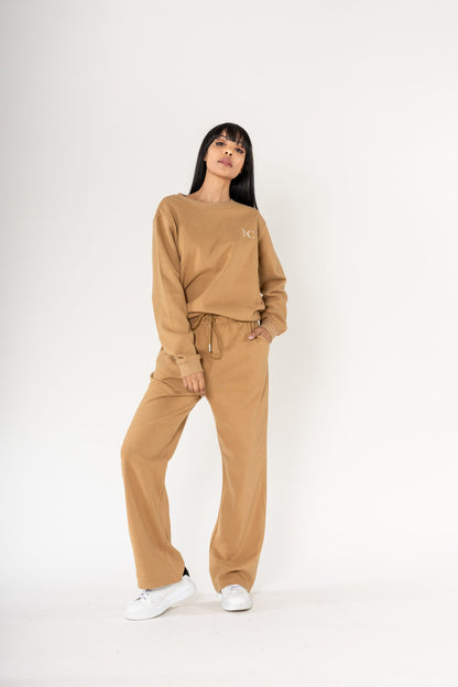 Nina Carter | Dames | Huispak - Jogging pak | rechte pijpen | 2 delig |Camel
