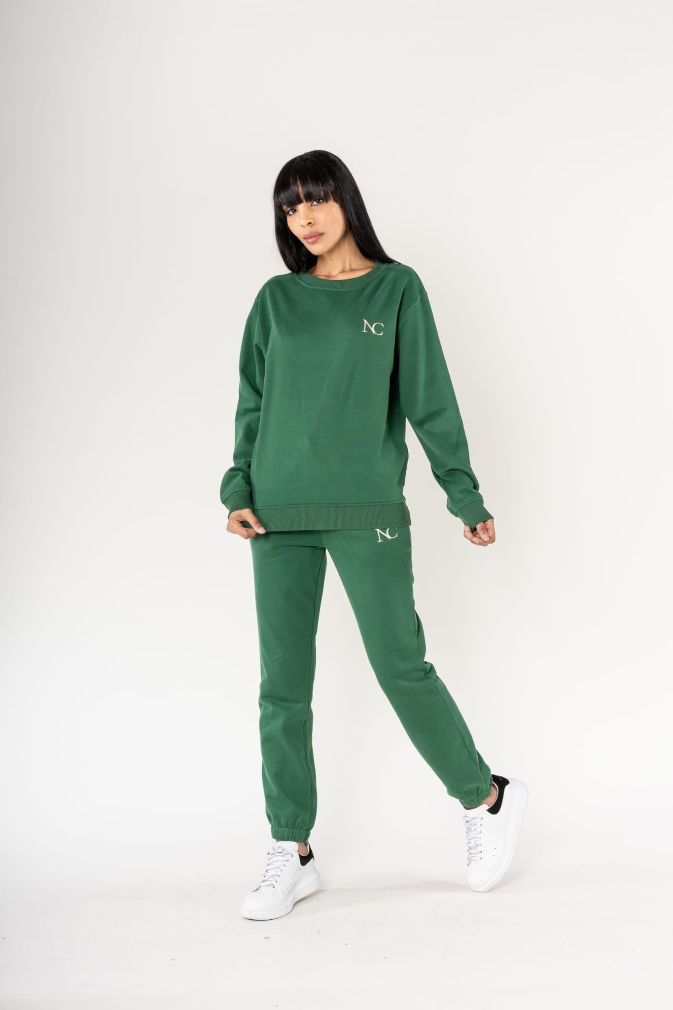 Nina Carter | Dames | Huispak - Jogging pak | aangesloten pijpen | 2 delig | Groen