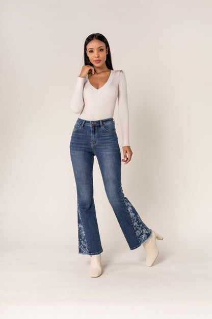 Nina Carter | Dames | Bootcut Flared jeans | Dare to be different | Denim blue