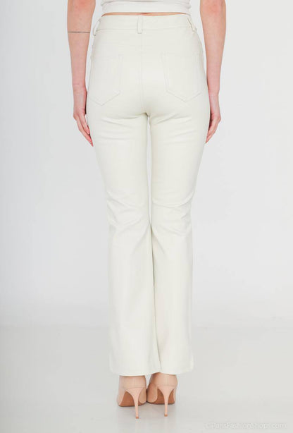 Softy Paris | Dames | Coated Leren - Flared pants | Creme | 7/8 Enkellengte